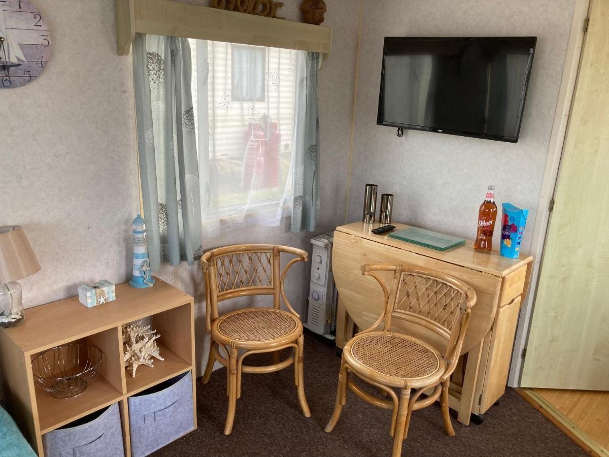 Summer Breeze Caravan Bacton  Extérieur photo